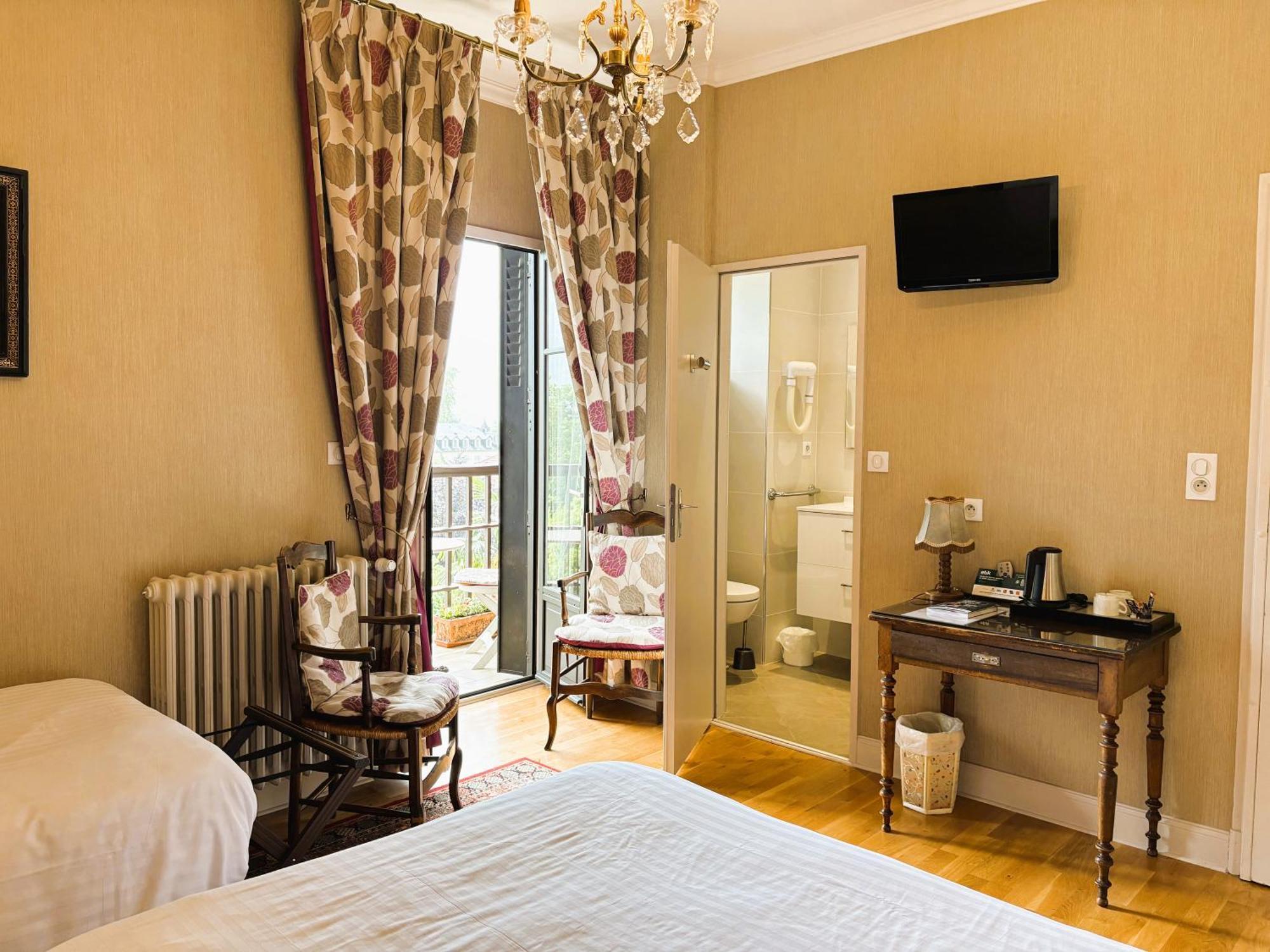 Logis Hotel Beau Site Argelès-Gazost Εξωτερικό φωτογραφία